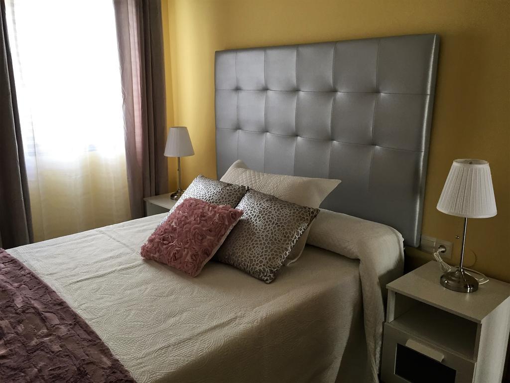 Apartamentos Acevedo Centro I Ronda Esterno foto